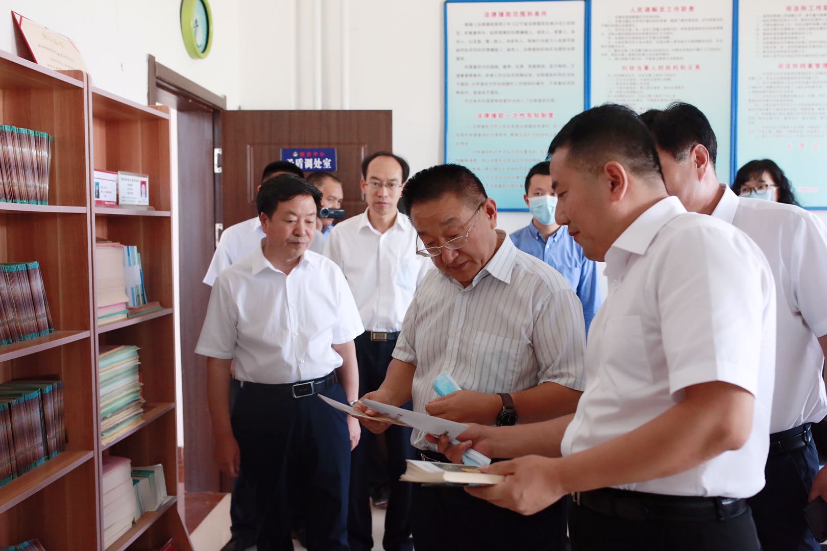 clip_image003.jpg clip_image003.jpg